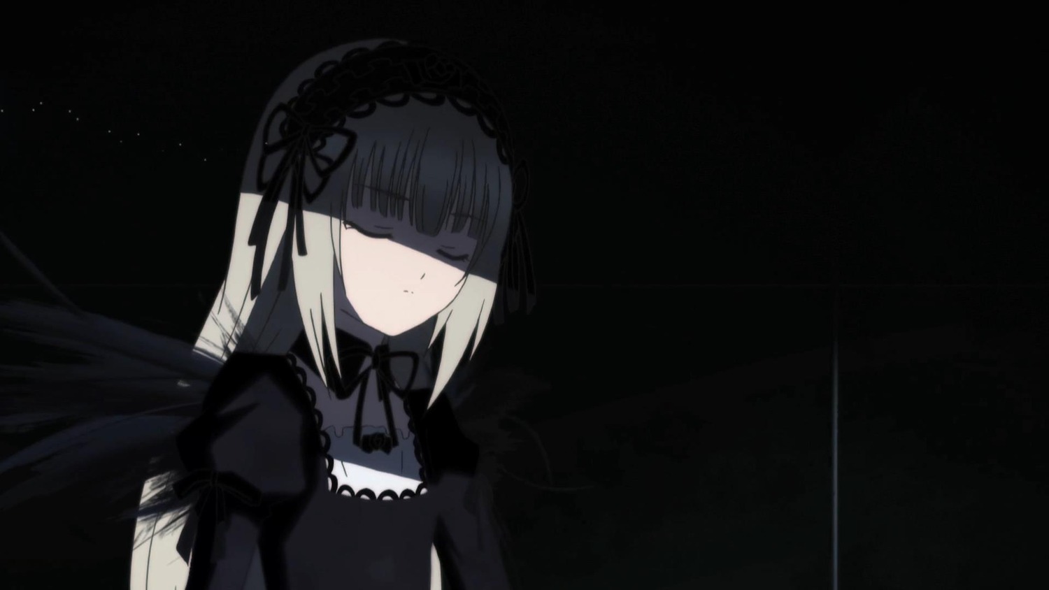 1girl bangs black_background black_dress black_hairband black_ribbon closed_mouth dress gothic_lolita hairband image juliet_sleeves lolita_fashion long_hair long_sleeves puffy_sleeves ribbon simple_background solo suigintou upper_body wings