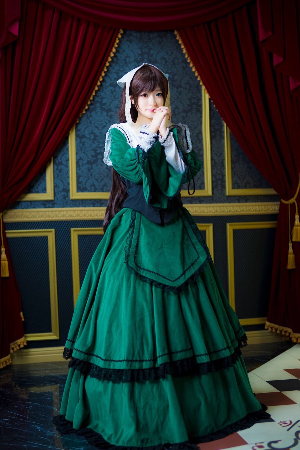 1girl brown_hair checkered checkered_floor curtains dress green_dress looking_at_viewer solo standing suiseiseki