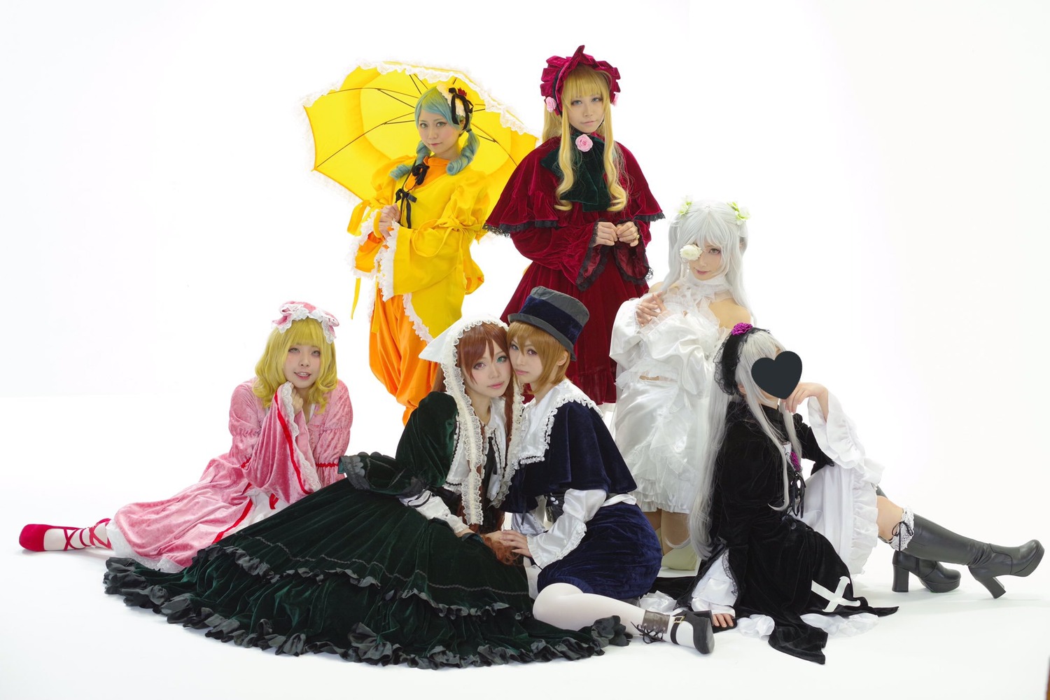 4girls blonde_hair boots brown_hair dress frills gloves hair_ornament hat japanese_clothes kimono long_hair multiple_cosplay multiple_girls parasol short_hair sitting tagme umbrella wide_sleeves